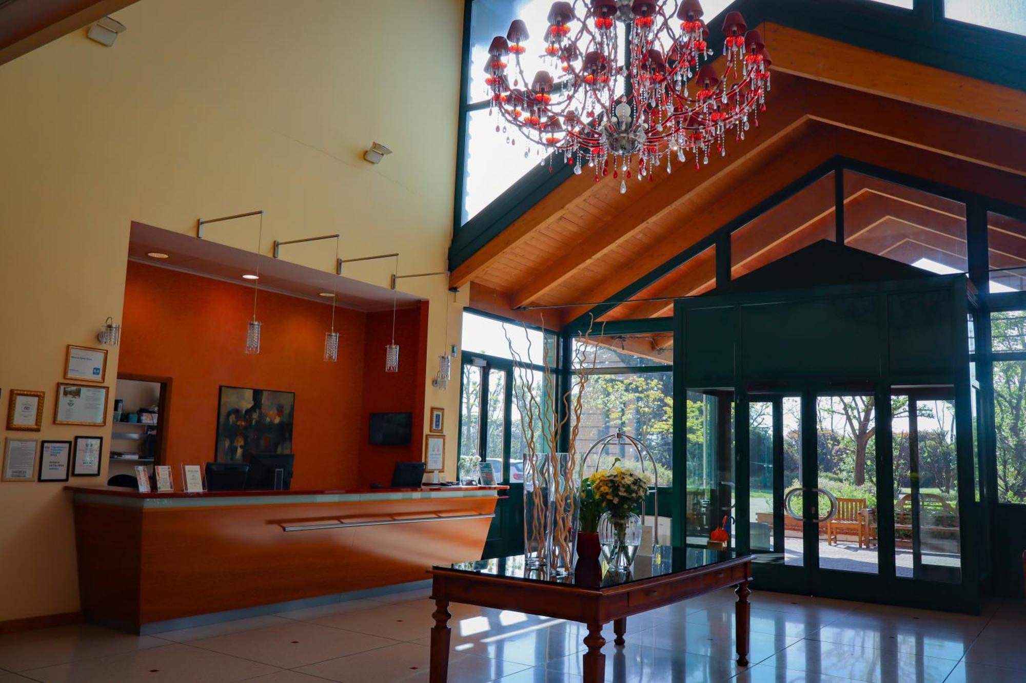 Monica Hotel Fiera Pregnana Milanese ภายนอก รูปภาพ