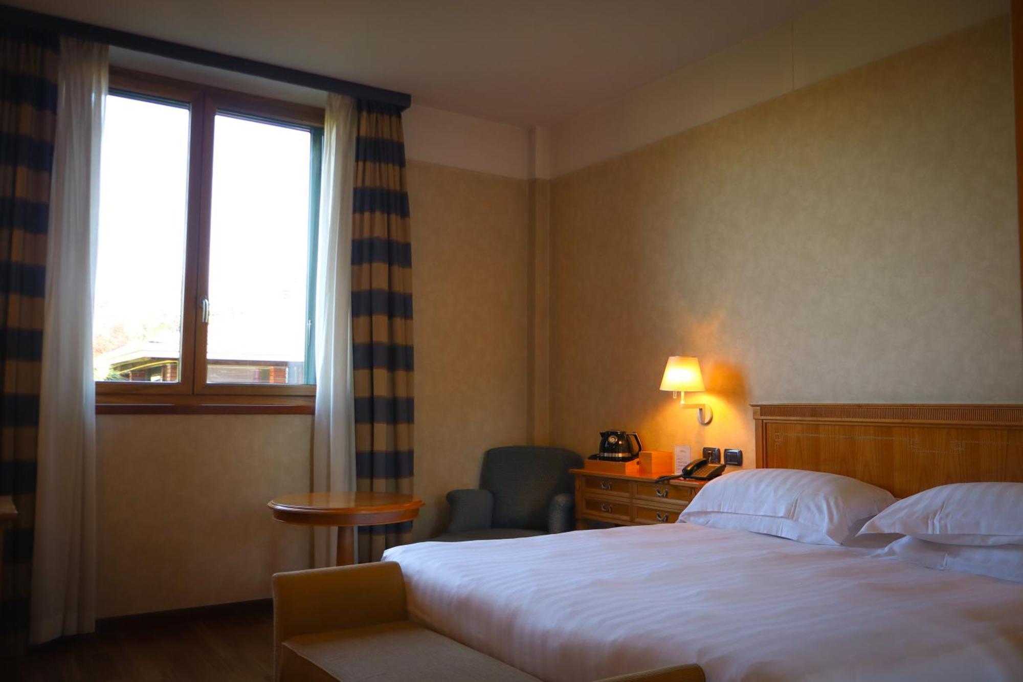 Monica Hotel Fiera Pregnana Milanese ภายนอก รูปภาพ