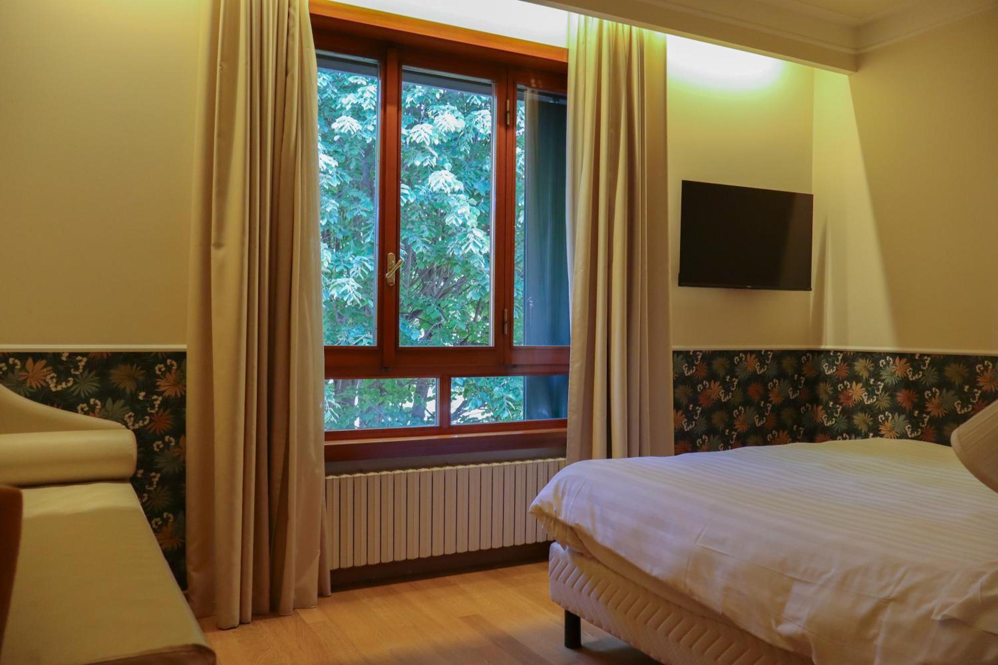Monica Hotel Fiera Pregnana Milanese ภายนอก รูปภาพ