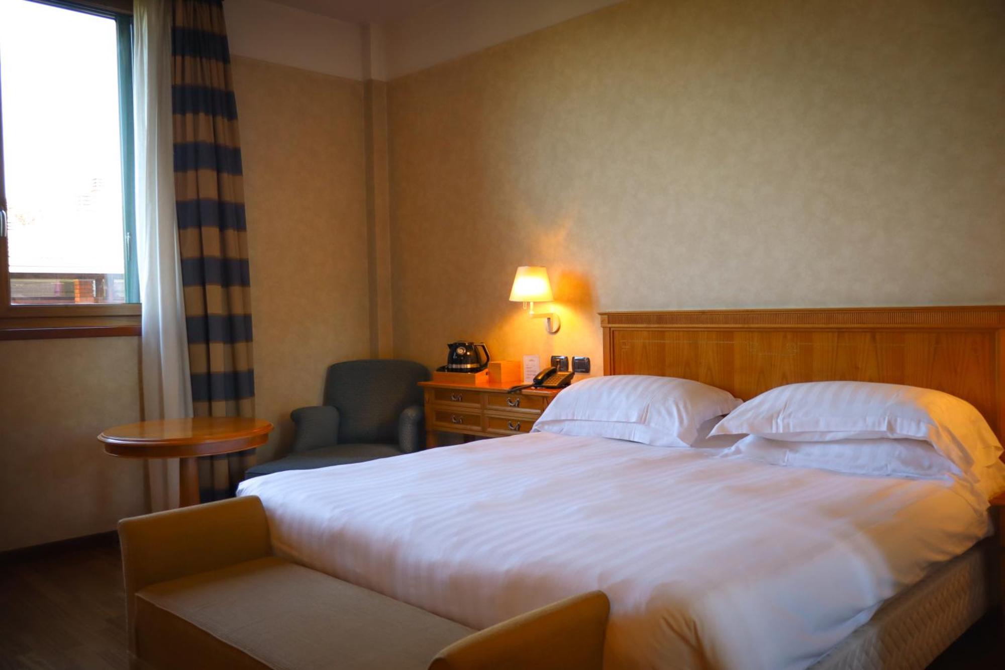 Monica Hotel Fiera Pregnana Milanese ภายนอก รูปภาพ